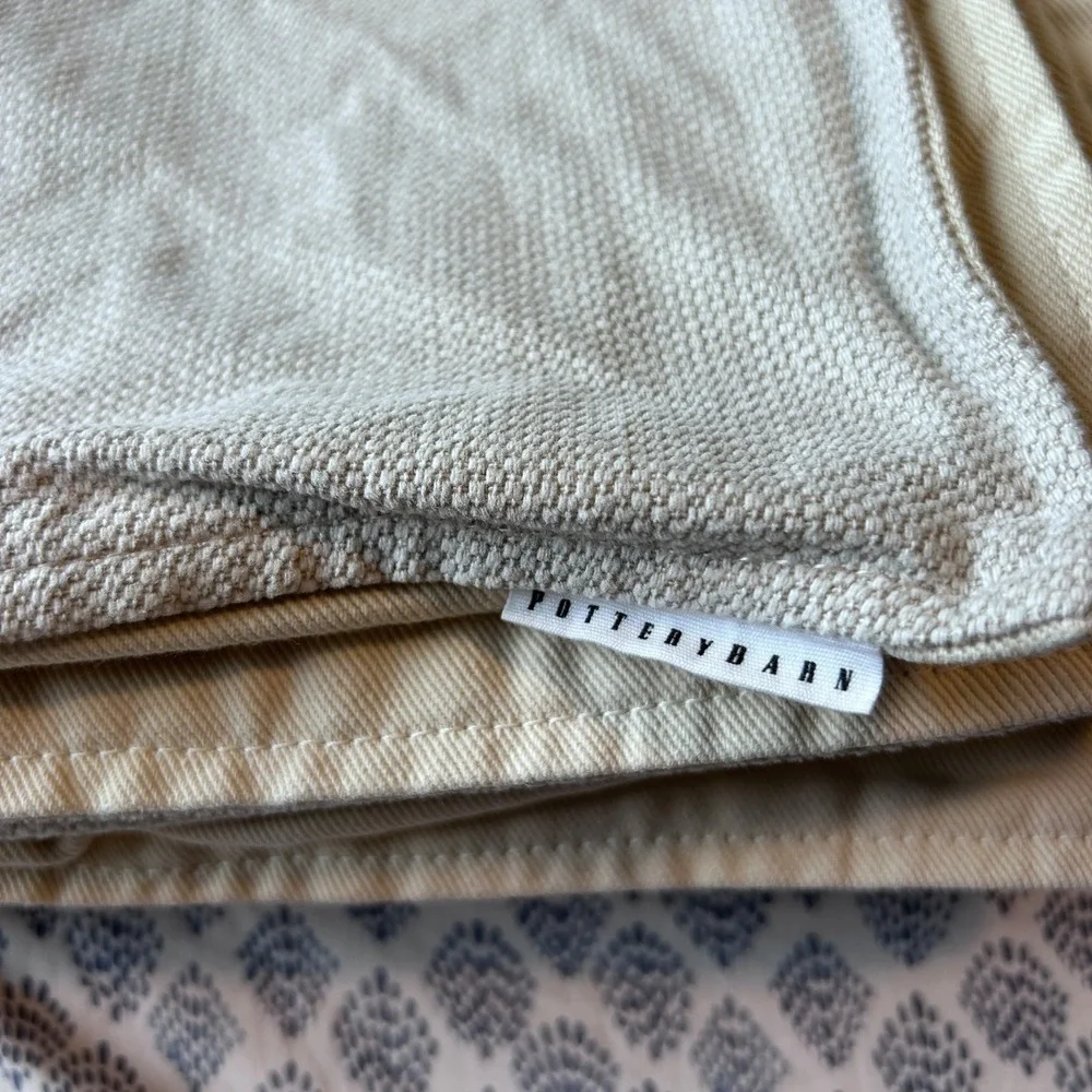 Pottery Barn Bed Runner Coverlet 92